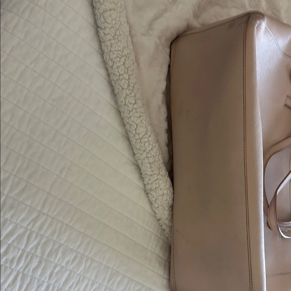 Tory Burch Beige Tote Bag - Picture 5 of 9